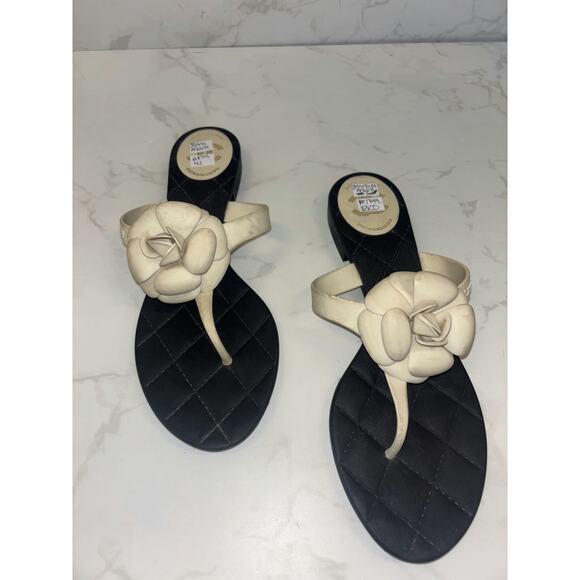 Chanel Camellia Sandals - Good Condition - Picture 1 of 6